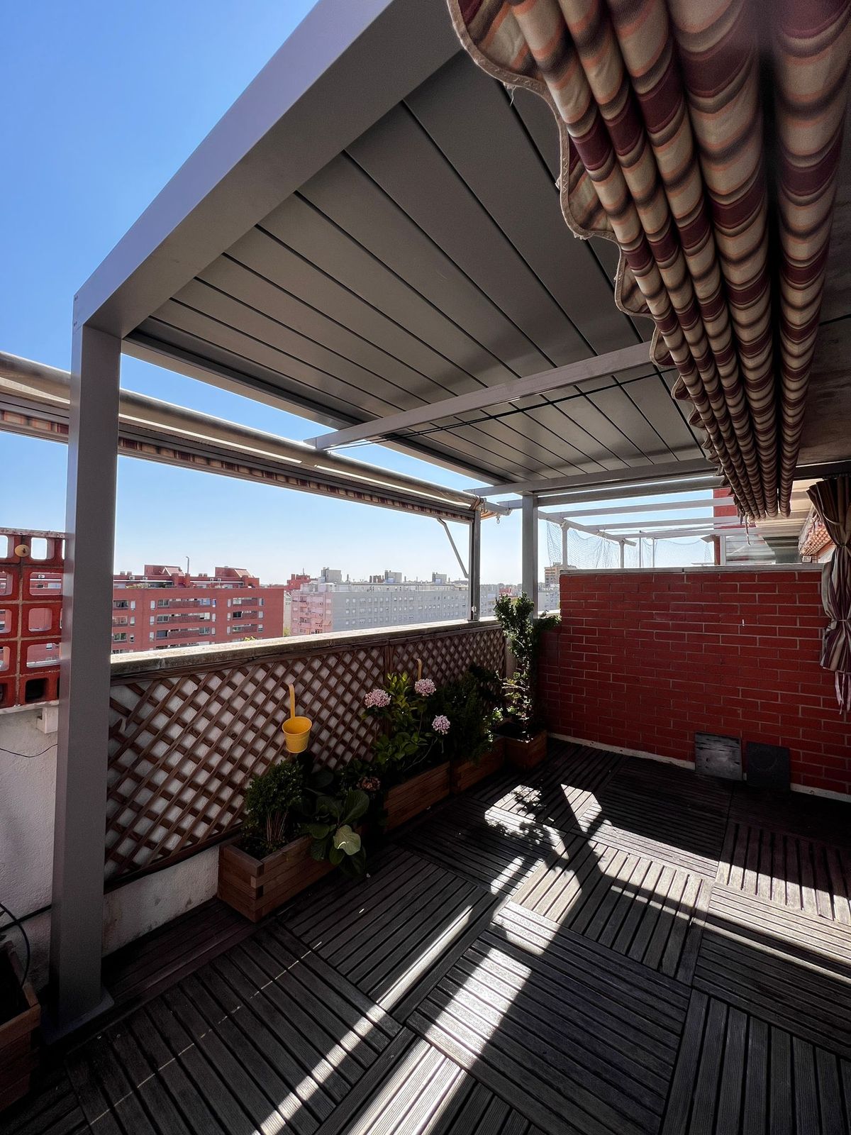 Cortina de cristal terraza abierta