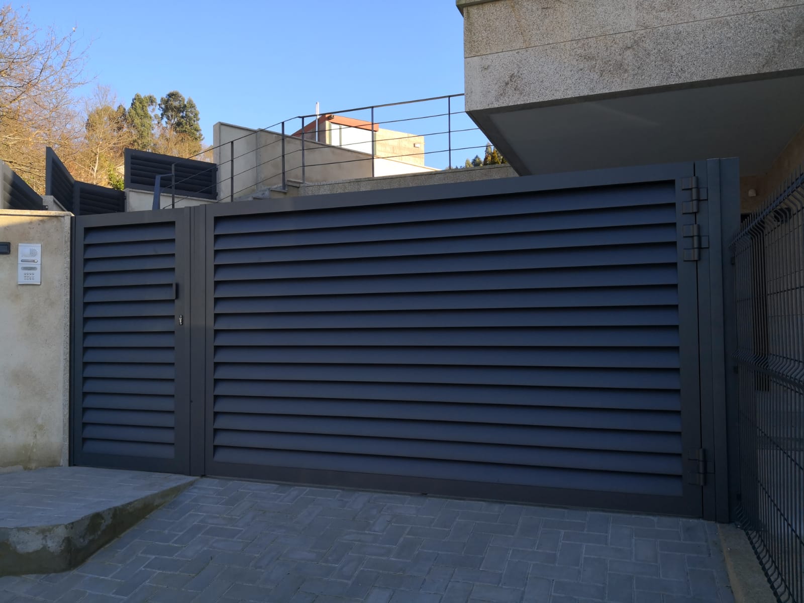 Puertas automáticas y motorizaciones