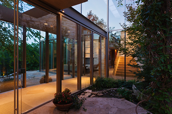 Tipos de Puertas Exterior con Ventana