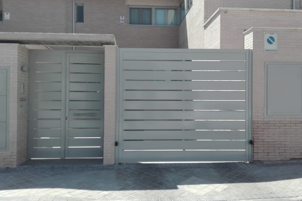 Cuánto cuesta instalar puertas de vallas