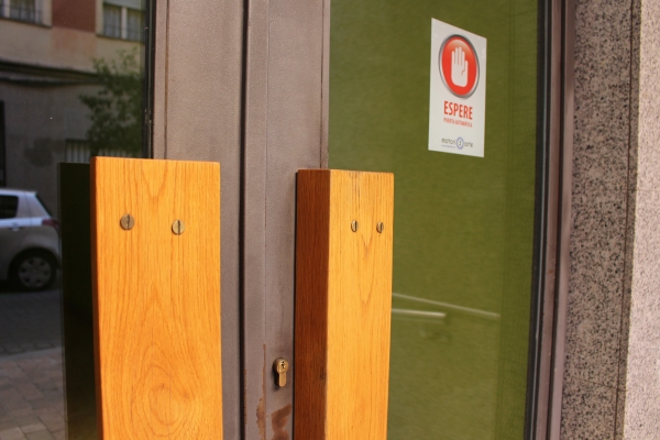 Tipos de Puertas para Comunidades de Vecinos