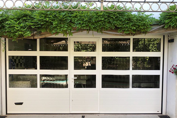 Ventanas para puertas seccionales de garaje